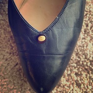 Vintage Gucci pumps